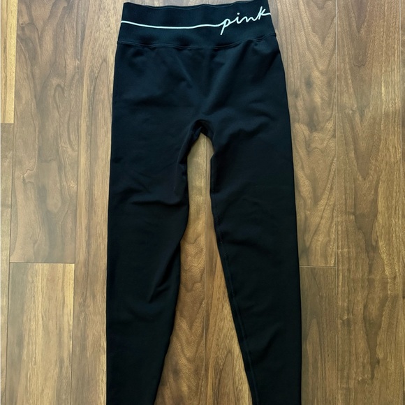 PINK by Victorias Secret 🖤 Black Booty Lifting Leggings / NWOT / Medium - Picture 3 of 5